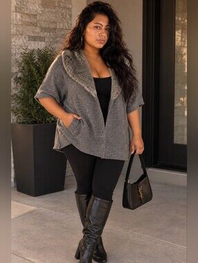 Chico’s Faux Fur Collar Open Cardigan – Gray Wrap Sweater (NWT)